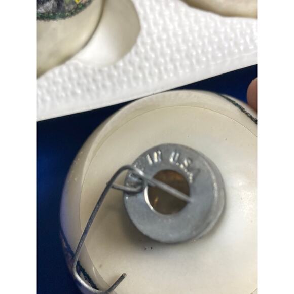 VTG Corning Christmas Classics Hand Decorated Glass Ornaments (4) - Picture 11 of 14